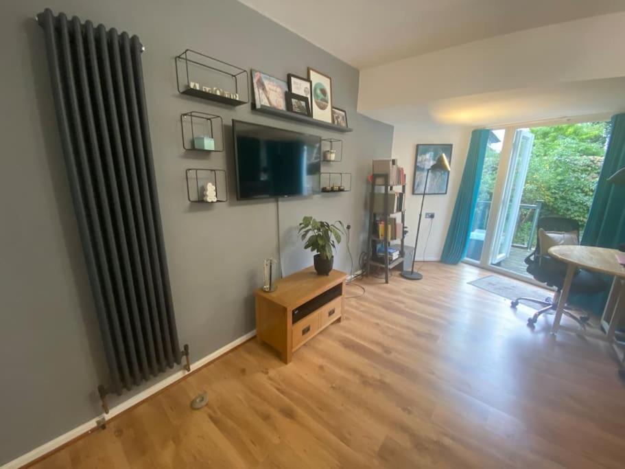 London City Retreat Escape In Oval - Elephant & Castle المظهر الخارجي الصورة